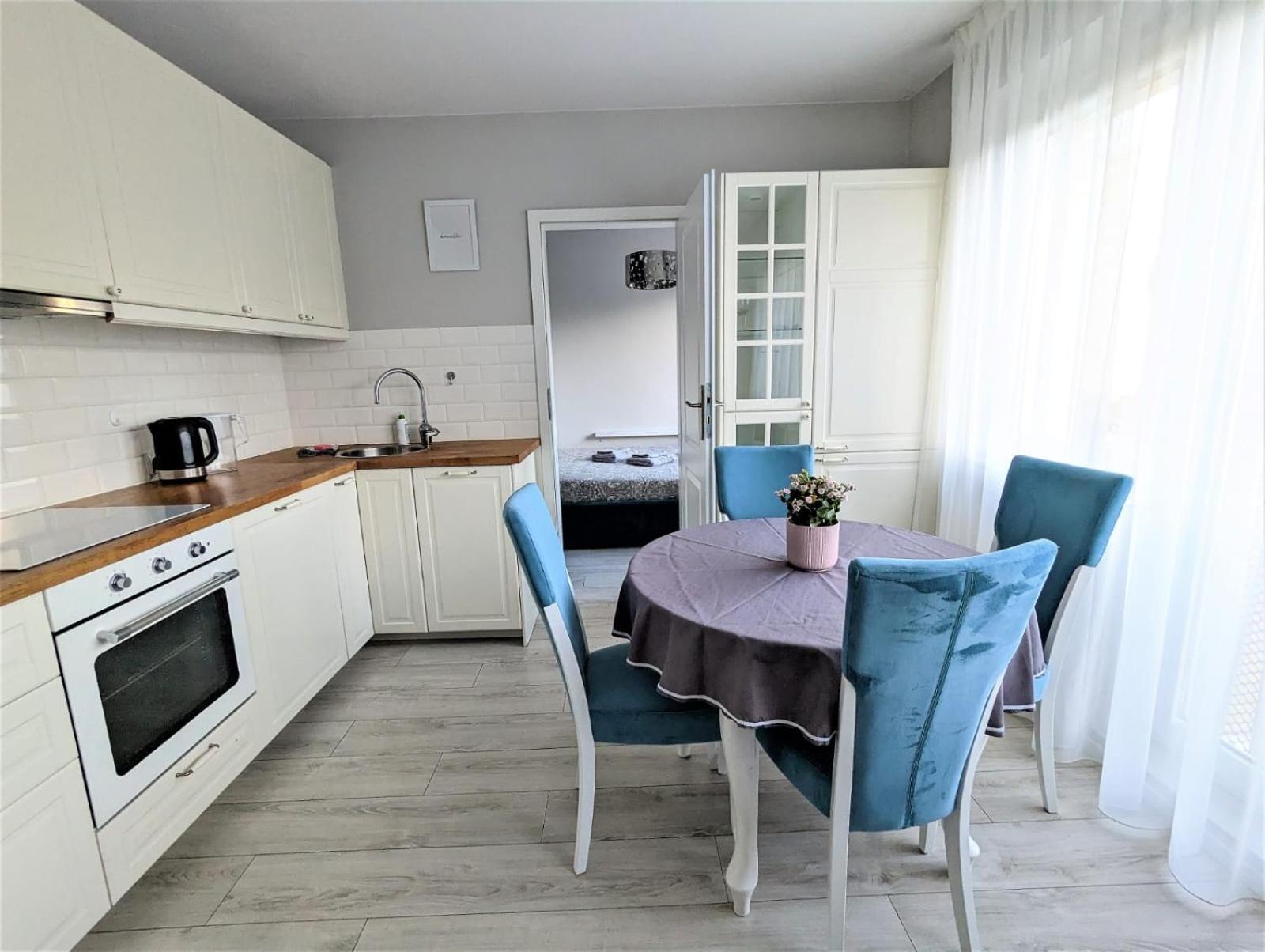 Ferienwohnung Gustowna Przystan Na Plaze I Sopot Danzig Exterior foto